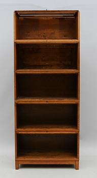 BOKSKÅP, "Sekreterarmöbel", Carl Malmsten, Åtvidaberg, 1900-talets andra hälft.