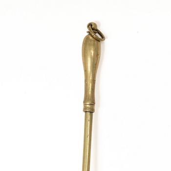 Brasutensilier, 3 delar, omkring 1800.