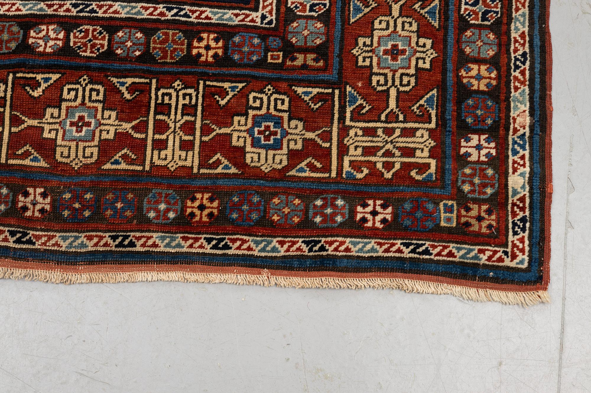 Gallerimatta, Antik Shirvan, sannolikt ca 370 x 140 cm.