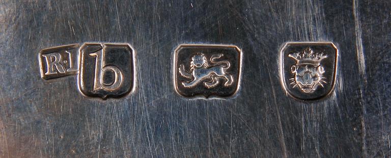 FAT AV SALVERTYP, silver, London 1817.