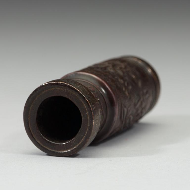 VAS, patinerad brons med silverinläggningar, Qingdynastin, 1700-tal.