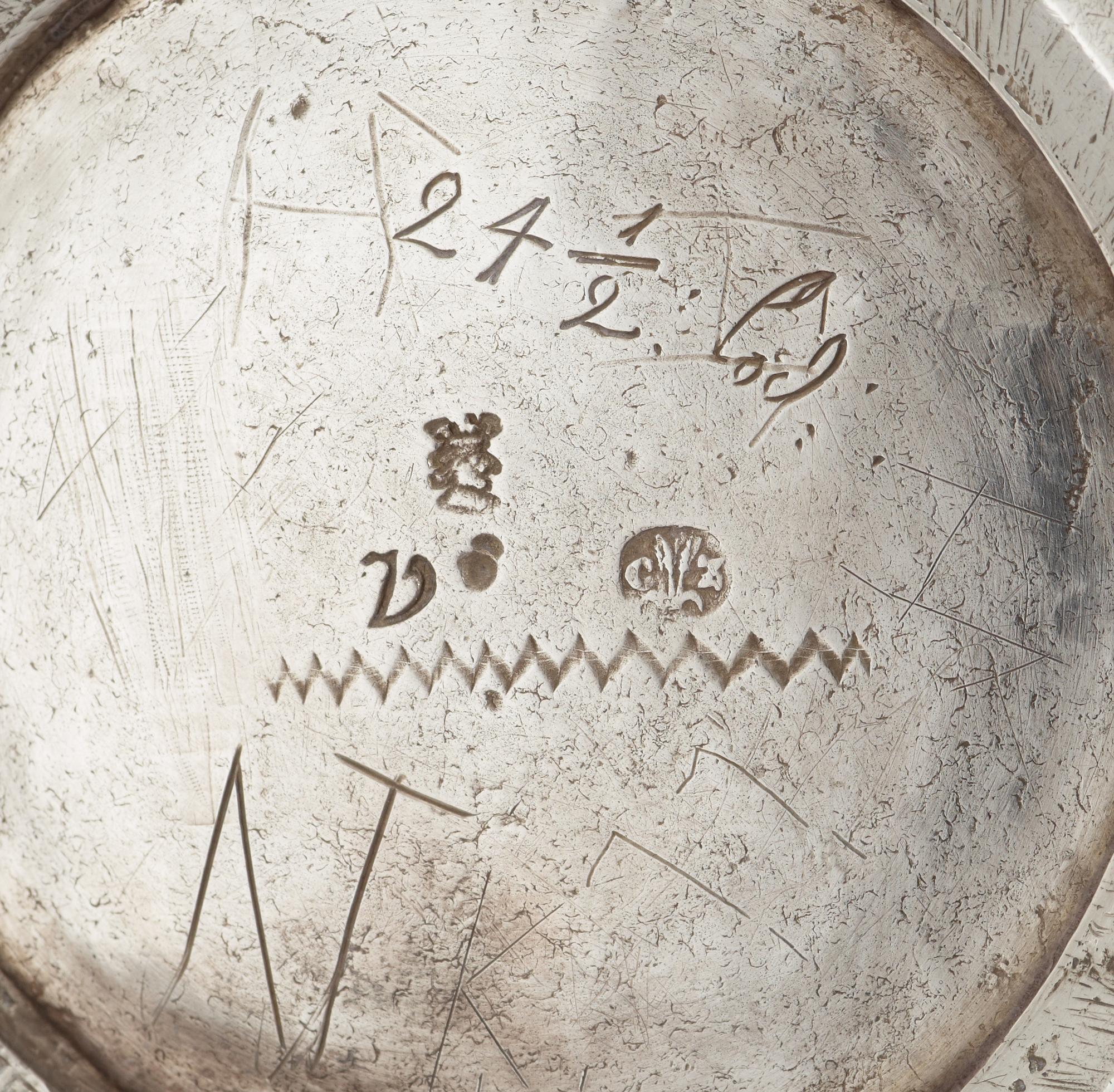 A Swedish 18th century parcel-gilt beaker, makers mark of Cornelius Zitski, Stockholm 1732.
