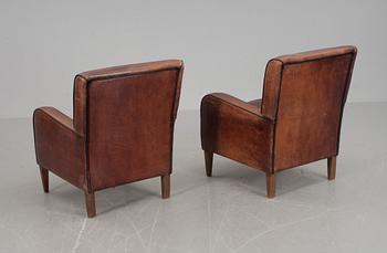 FÅTÖLJER, ett par, 1900-talets andra hälft.