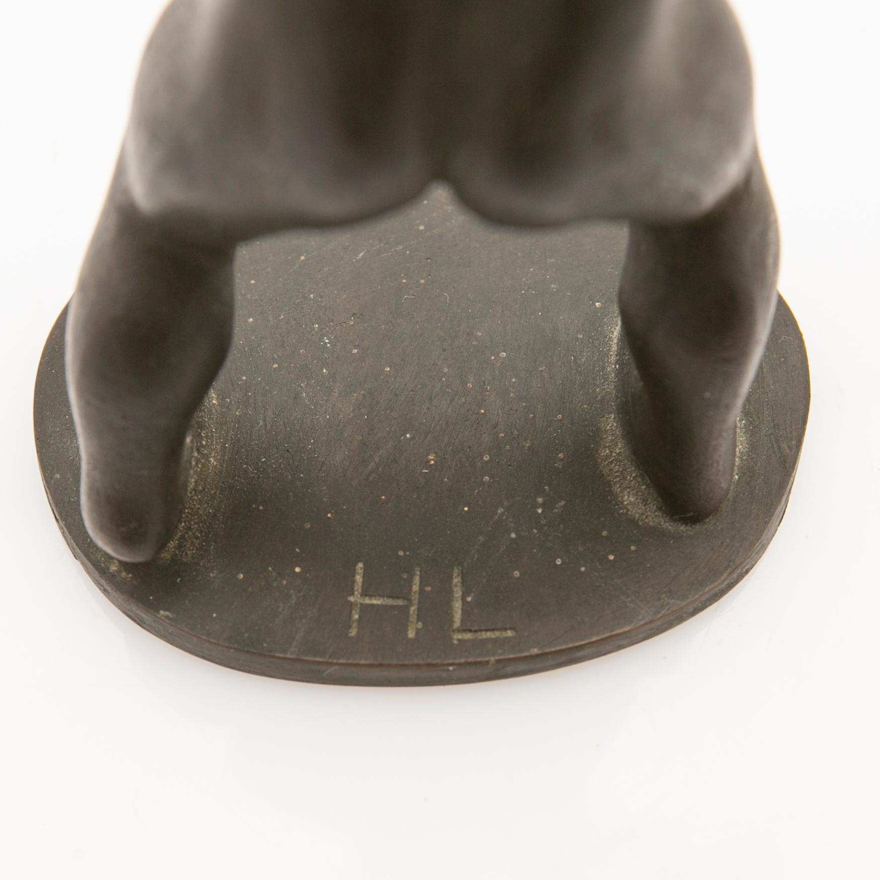 Unidentified artist, Sculpture.