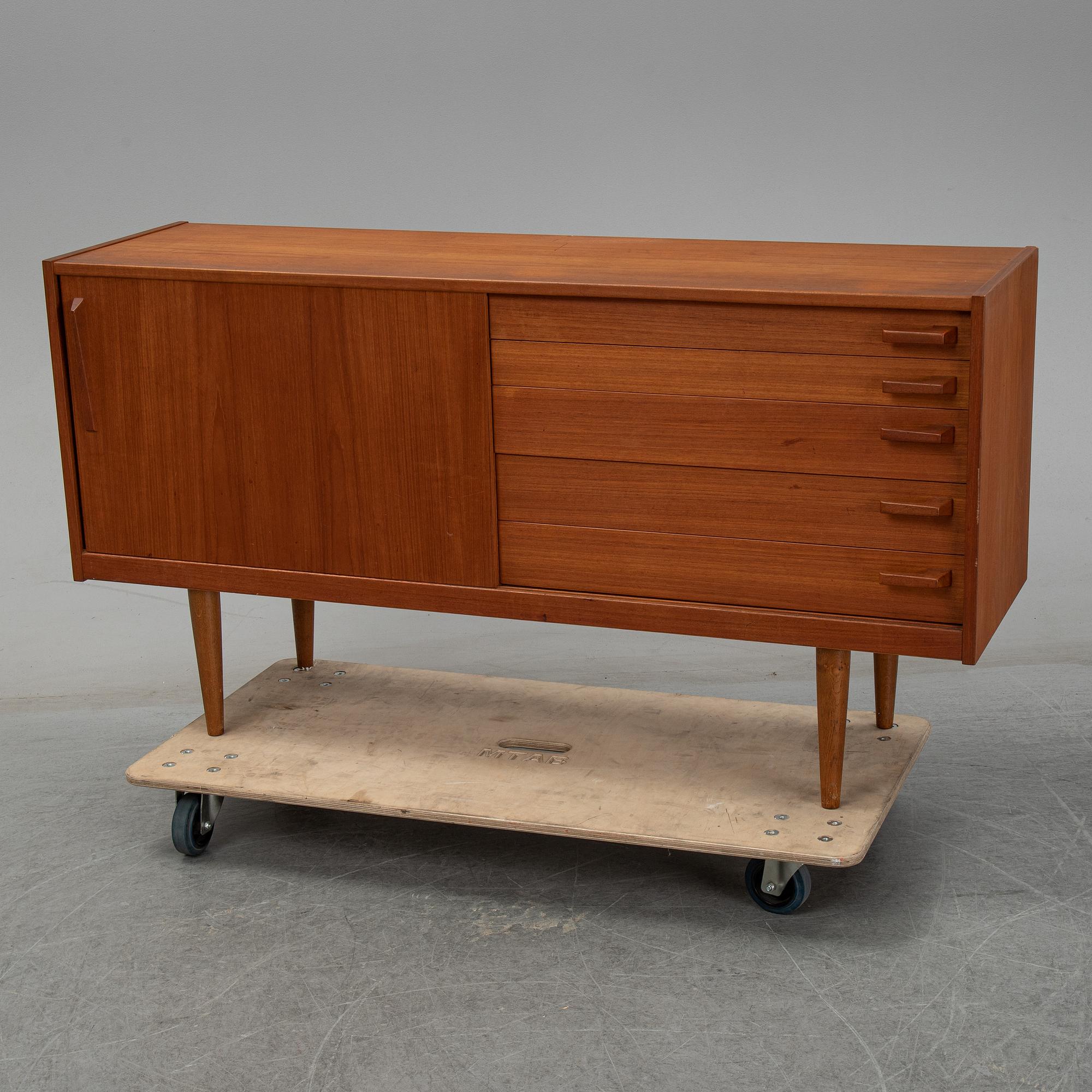 YNGVE EKSTRÖM, sideboard.