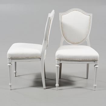 MATSALSGRUPP, 13 delar, gustaviansk stil, 1900-talets andra hälft.