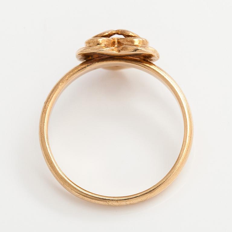 Kalevala Koru, sormus, ”Talon sydän”, 14K kultaa, 2006.