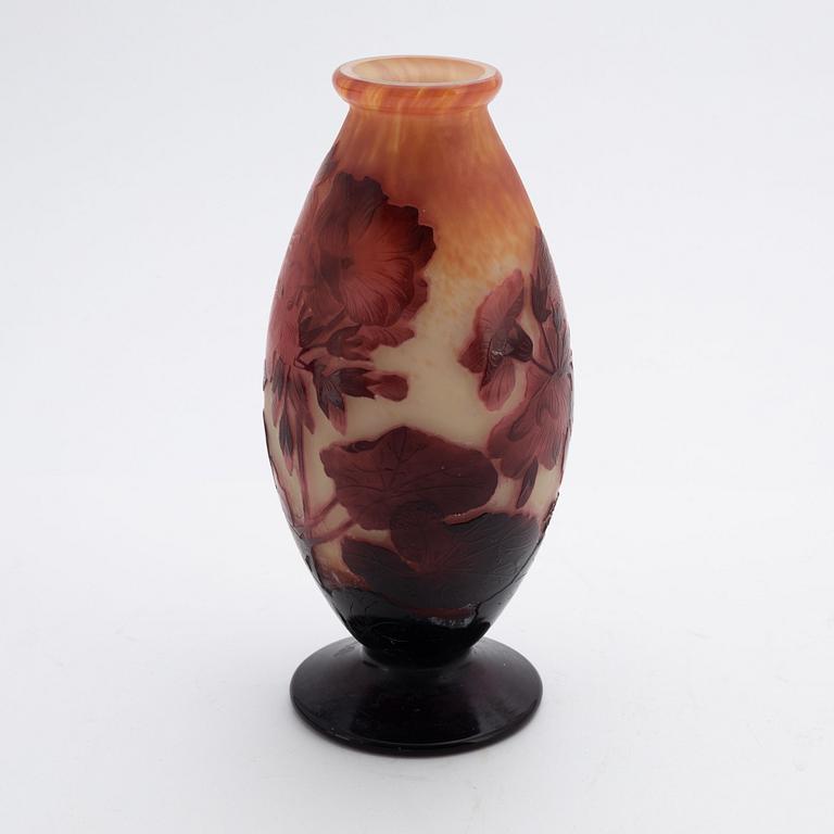 André Delatte, an Art Nouveau glass vase, Nancy, France, early 1900's.