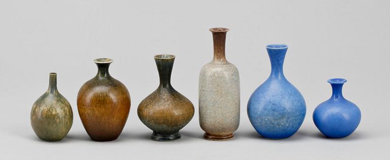 MINIATYRVASER, 6 st, stengods, Sven Wejsfelt Gustavsberg. Signerade.