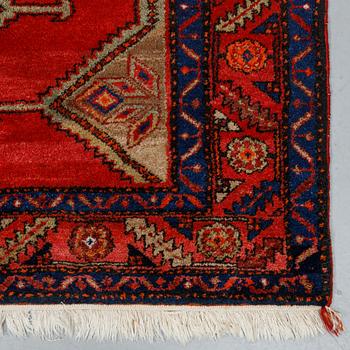 A rug, Old, Zaghe, ca 220 x 137 cm.