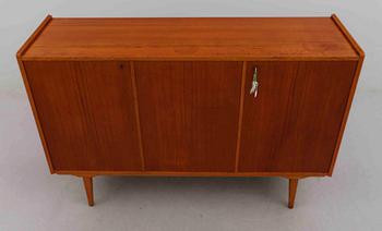 SIDEBOARD, 1900-talets andra hälft.