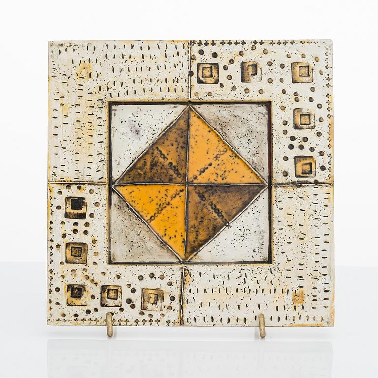 RUT BRYK, relief, stengods signerad BRYK.