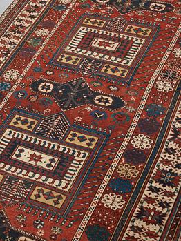 A CARPET, an antique Shirvan, Czar Russia, ca 277-288,5 x 139-140 cm (as well as 1 cm flat weave at the ends).