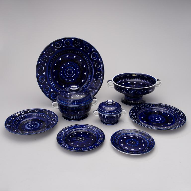 A set of 36 pcs "Valencia" porcelain tableware for Arabia, Finland 1970s.