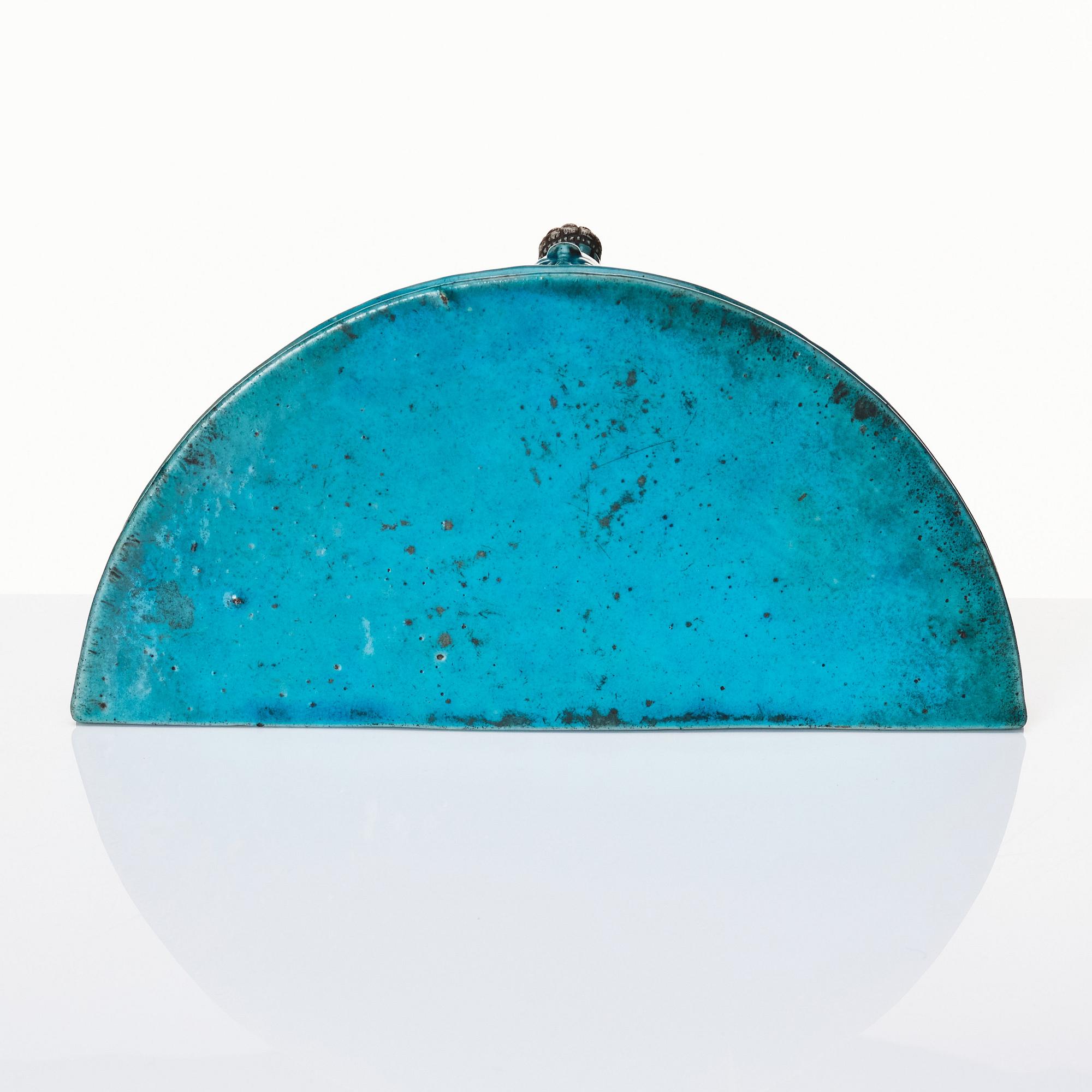 A turquoise glazed table/stand, Qing dynasty, Kangxi (1662-1722).