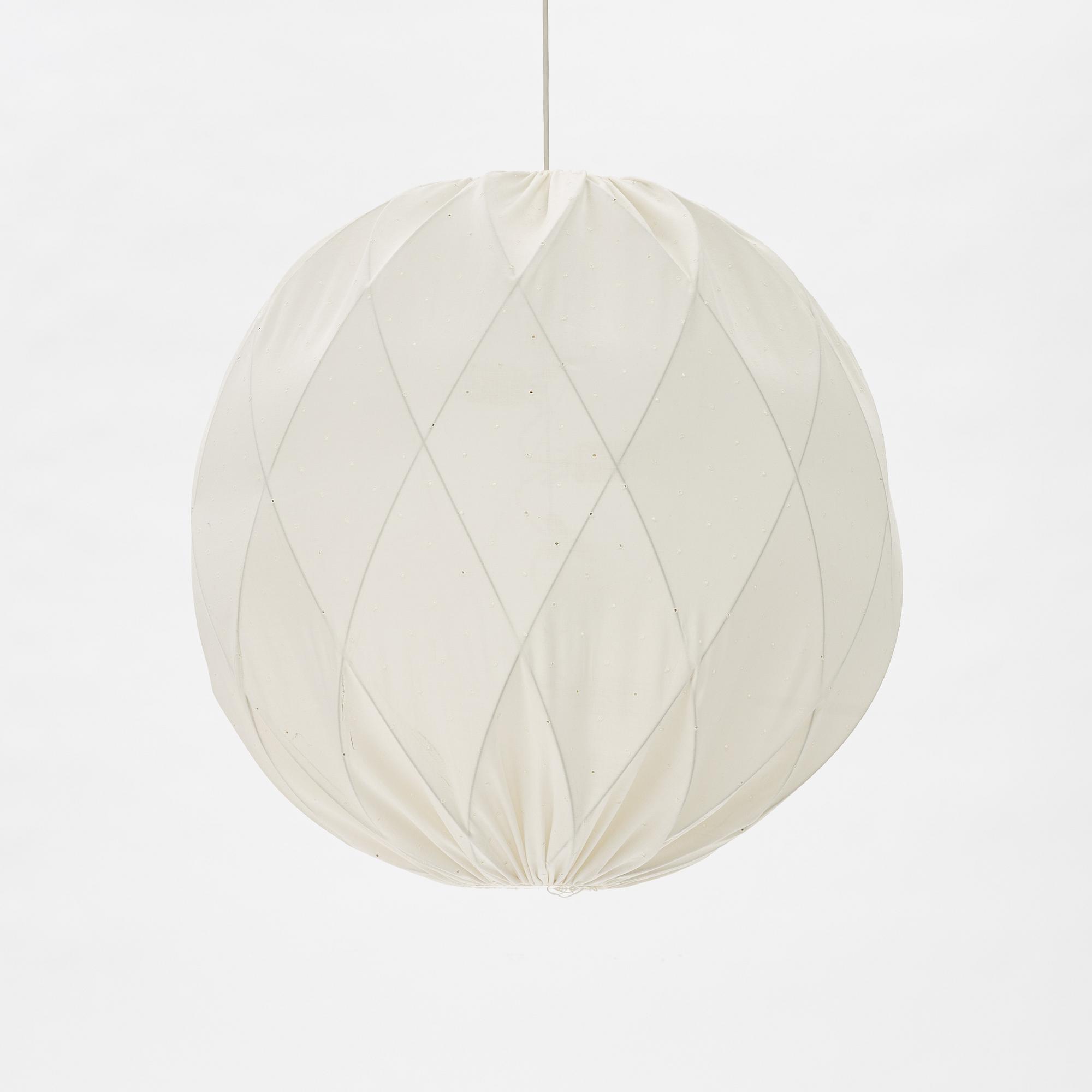 Tore Ahlsén, taklampa, "Pia-lampan", Gärsnäs.