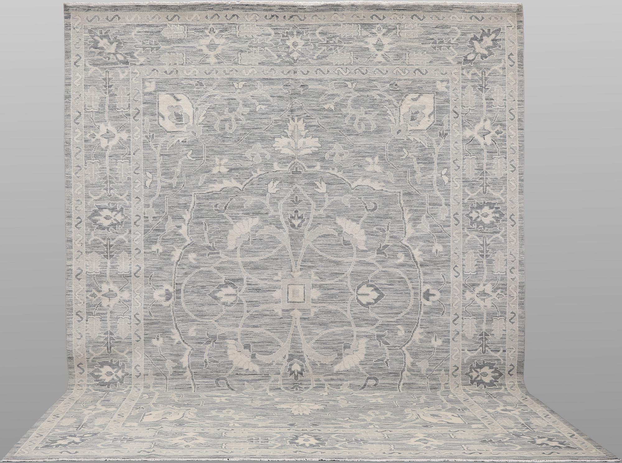 A carpet, Ziegler design, approx. 427 x 305 cm.