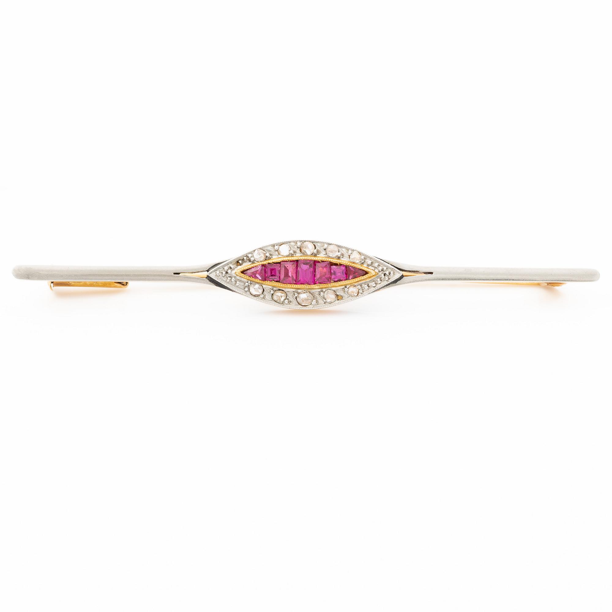 Brooch, 18K gold set with rose-cut diamonds and rubies.