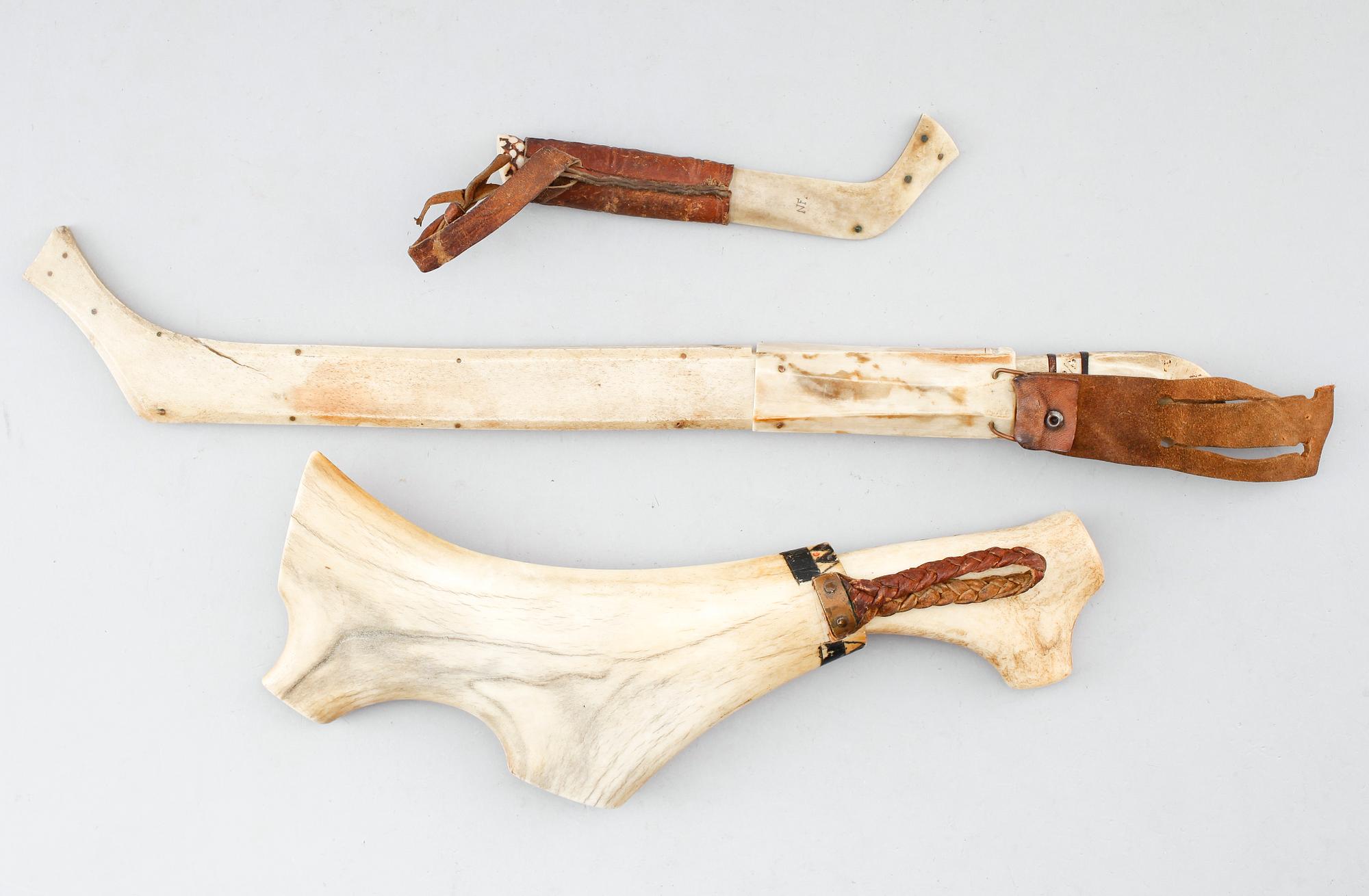 SAMEKNIVAR, 3 st, horn, 1900-talets första hälft och 1900-talets mitt.