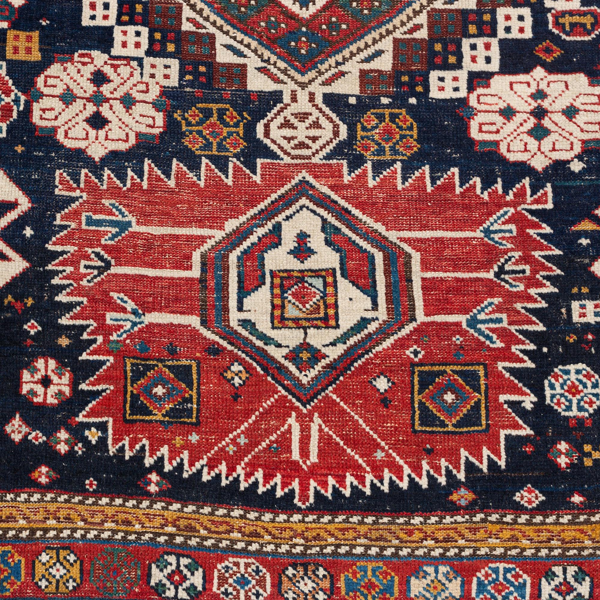 An antique Shirvan carpet. ca 285 x 147 cm.