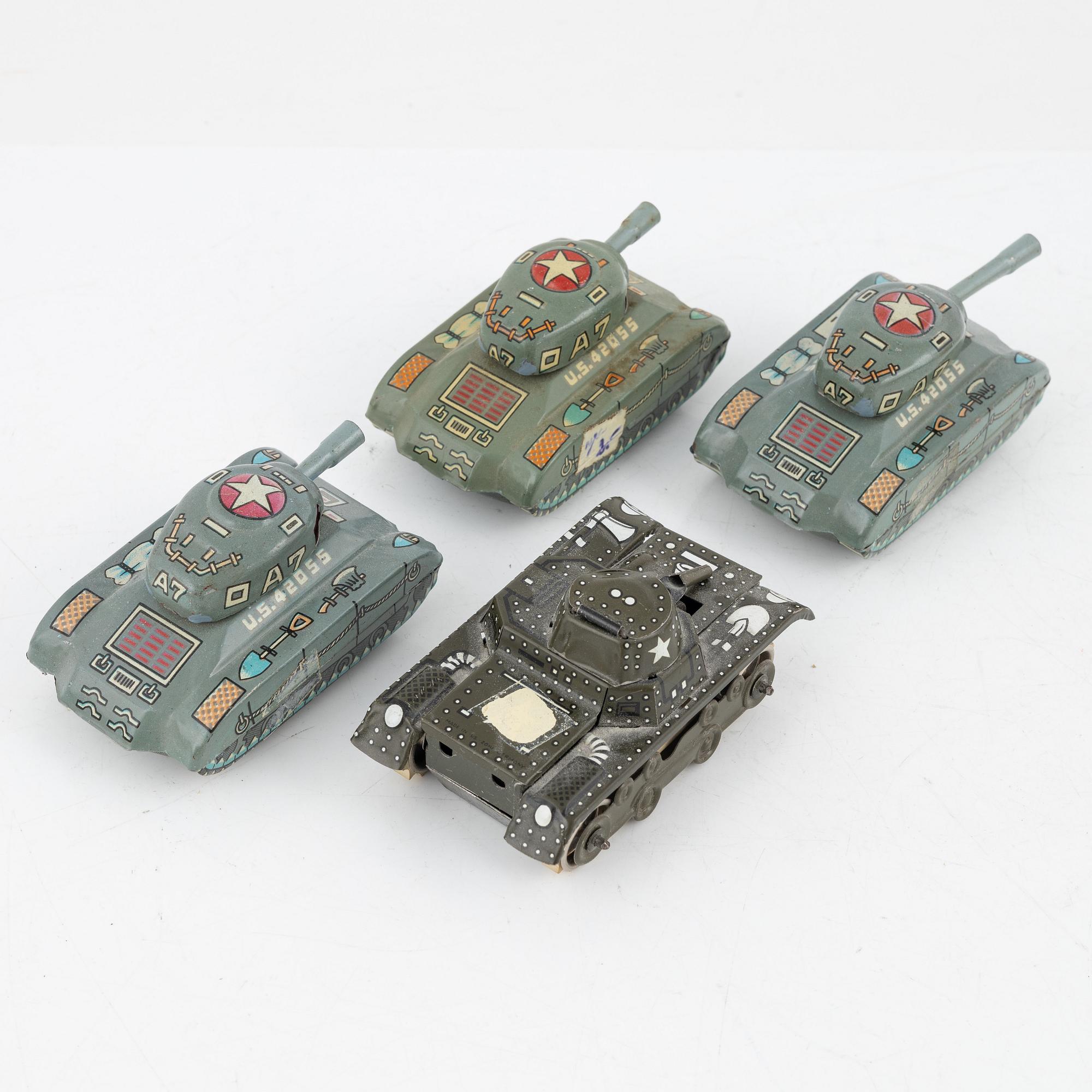 A set of eleven tin toys, Germany and Japan, 20th Century.