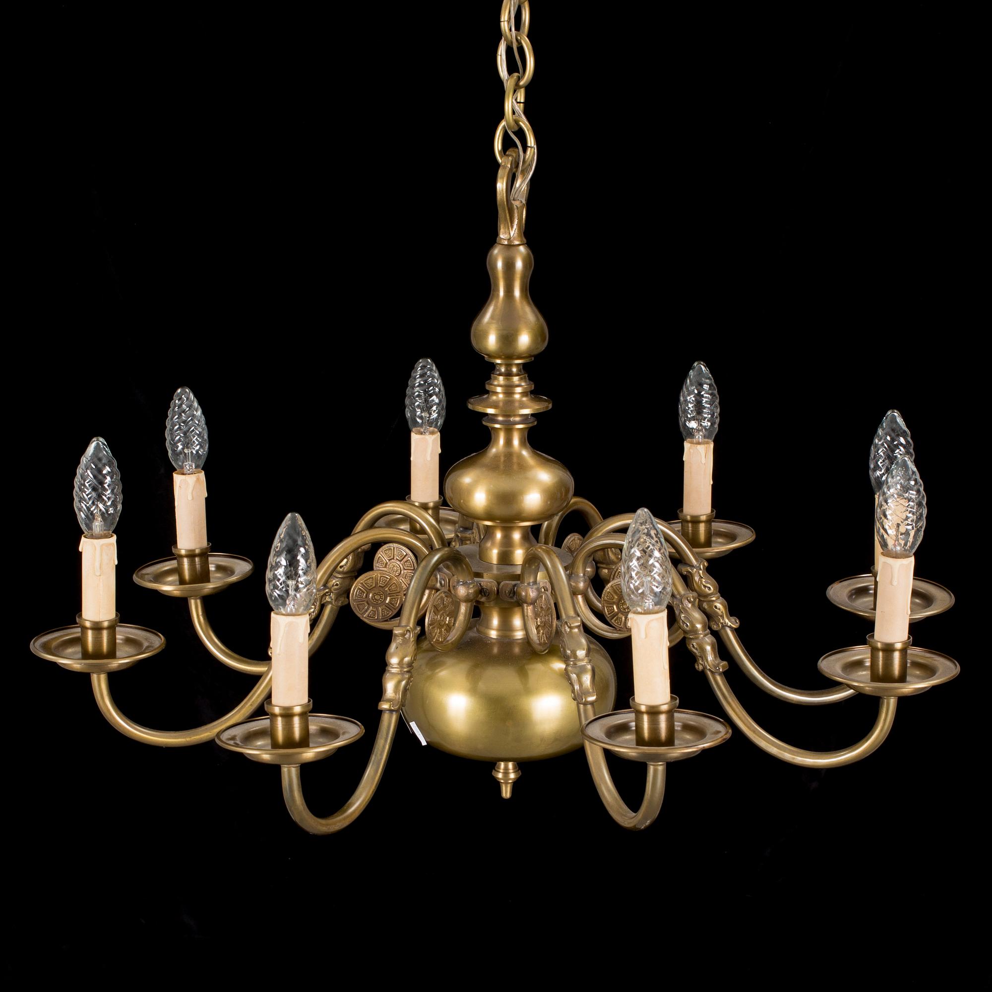 TAKLAMPA, barockstil. 1900-talets mitt.