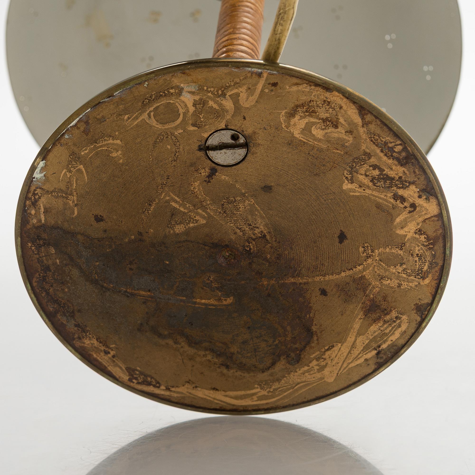 Paavo Tynell, pöytävalaisinpari, malli 9209, Taito 1900-luvun puoliväli.