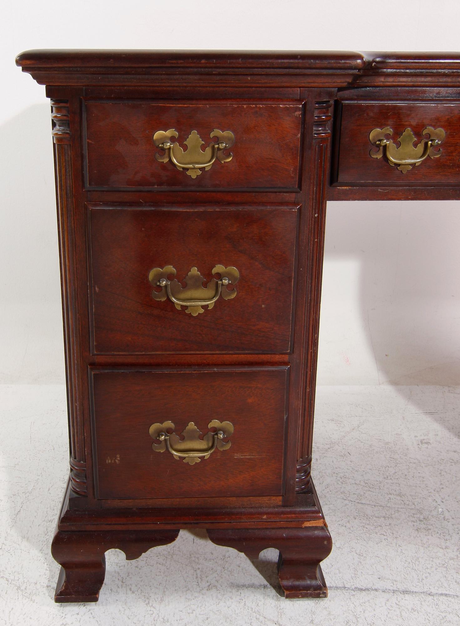 SKRIVBORD, engelsk stil, 1800/1900-tal.