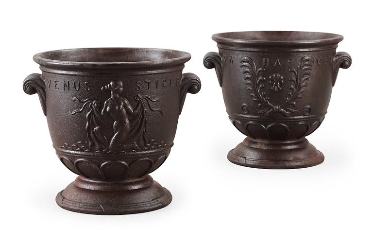 A pair of Ivar Johnsson cast iron jardinieres, Näfveqvarn, Sweden.