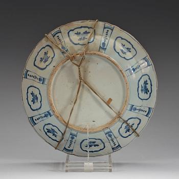 FAT, kraakporslin. Mingdynastin, Wanli (1572-1620).