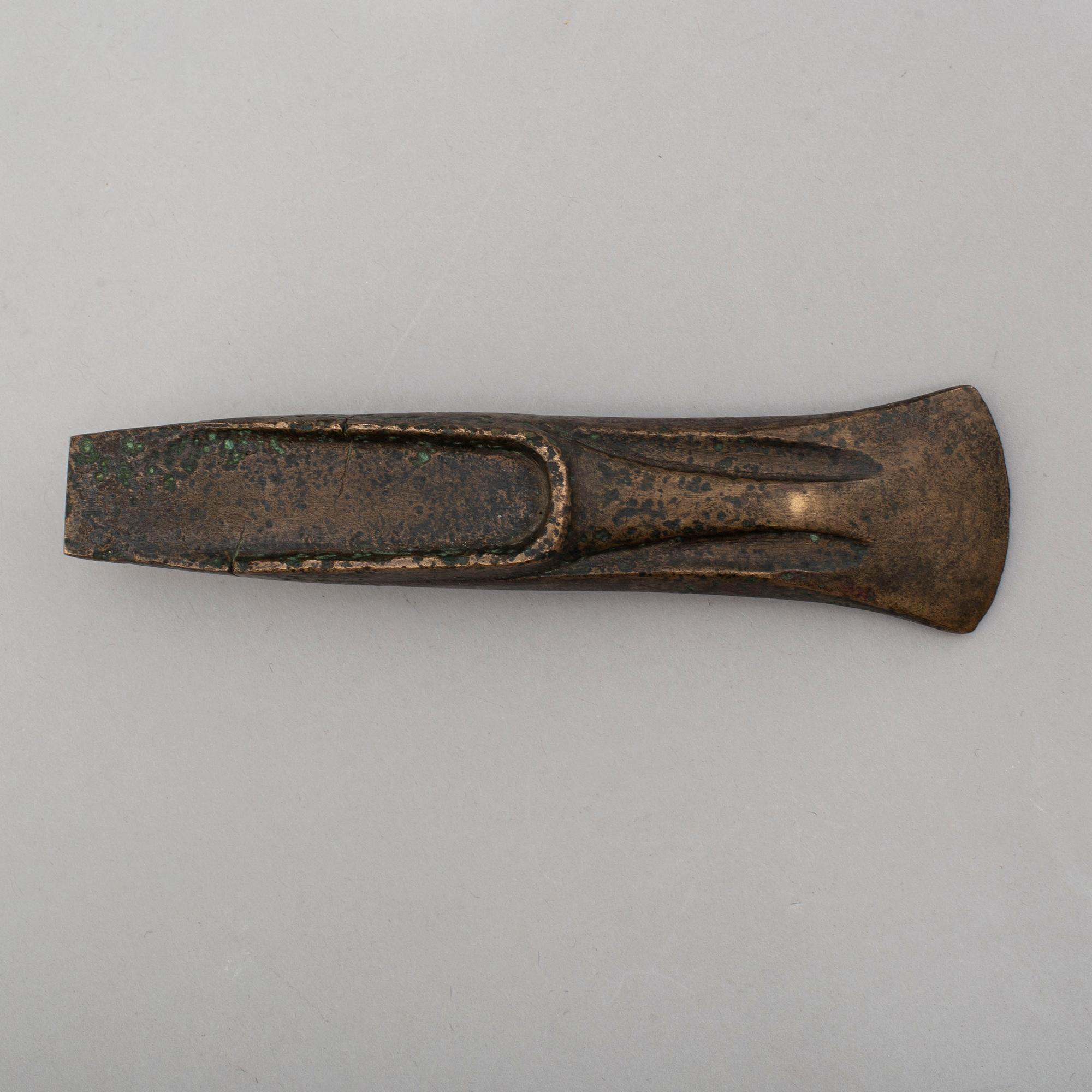 AVSATSYXA, brons, 1500-500 f.Kr.