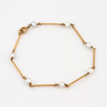 Bracelet, 18 k, cultured pearls.