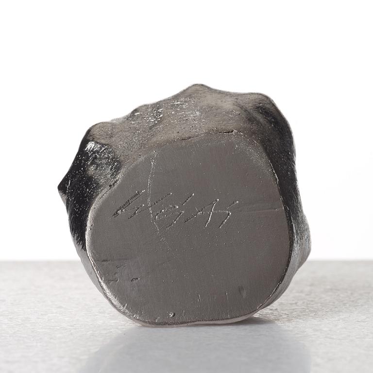 AI WEIWEI, sculpture "Artist's Hand", edition of 1000 from 2017, signed.