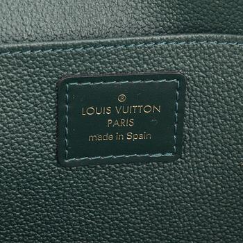 Louis Vuitton, toiletry bag.