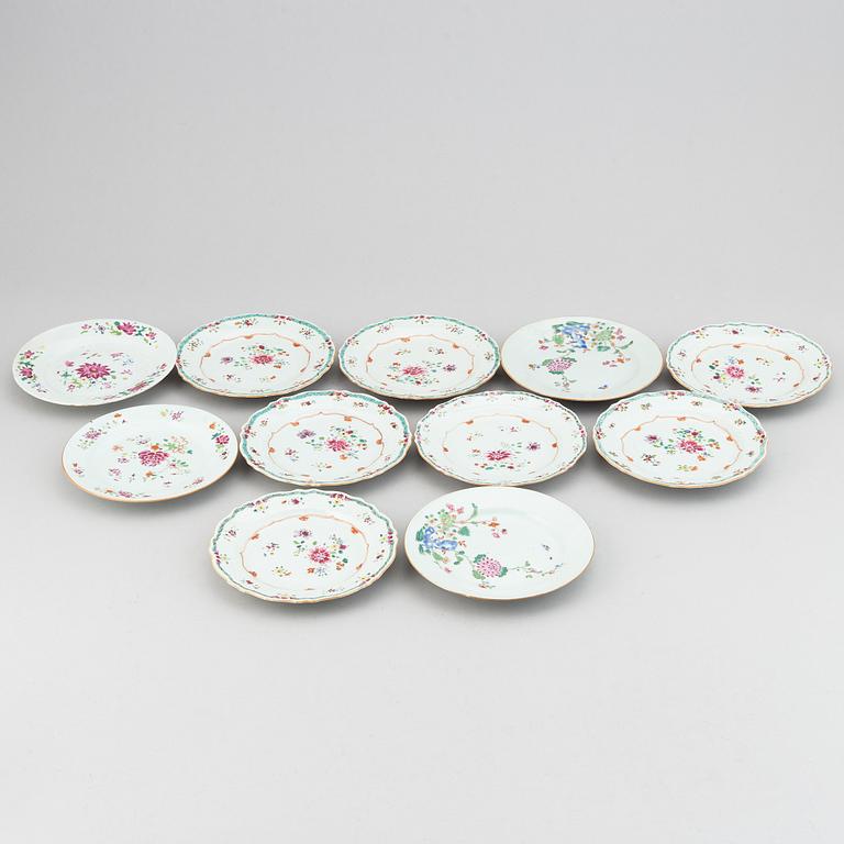 A group of 12 famille rose matched plates, Qing dynasty, Qianlong (1736-95).