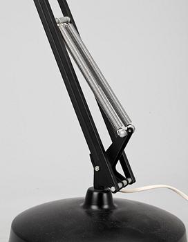 BORDSLAMPA, "IT-Lamp, Poul Henningsen för Louis Poulsen, Danmark, formgiven 1972.