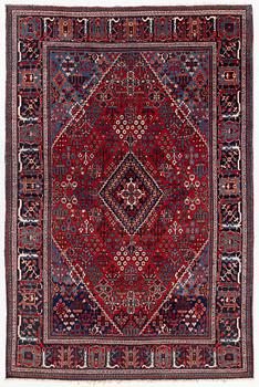 Carpet, Josaghan antique, approx. 330 x 217 cm.