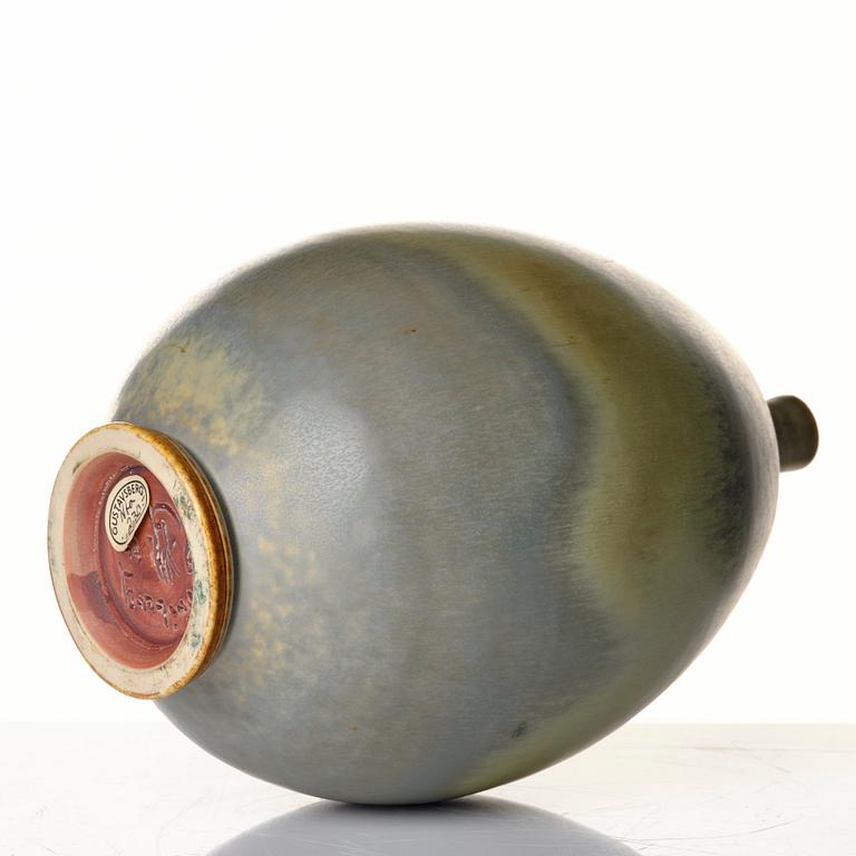 Berndt Friberg, a stoneware vase, Gustavsberg studio, Sweden 1976.