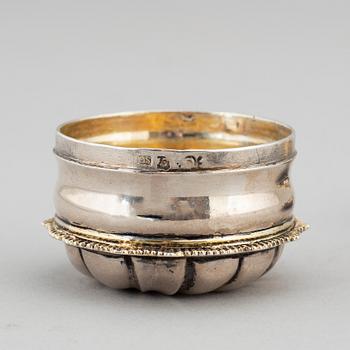 A Swedish 18th century parcel-gilt silver snuff-box, remarked Johan Malmstedt, Goteborg 1793.