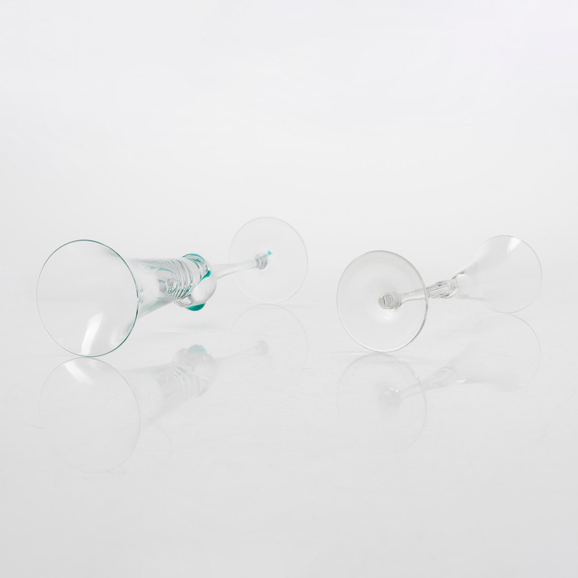 Brännvinsglas, 12 st, Studio-Linie Rosenthal och champagne glas 6 st Tjeckien, 1900-talets slut.