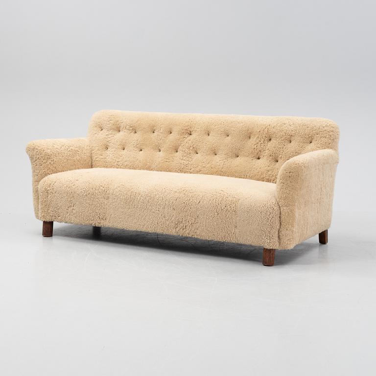 A model 1547 sofa, Fritz Hansen, Denmark, 1930's/40's.