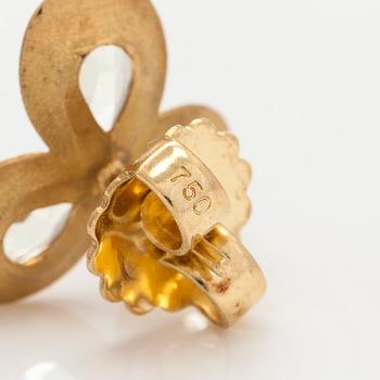 Earrings in 18K gold set with faceted beryls. Goldsmith Kulmala, Helsinki.