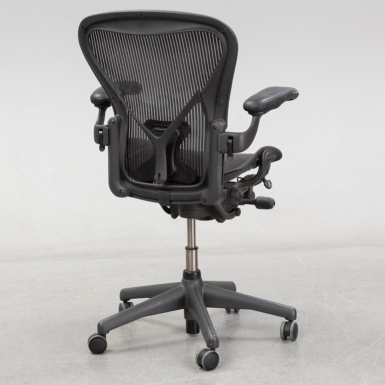 Don Chadwick/Bill Stumpf, deskchair  "Aeron", Herman Miller.