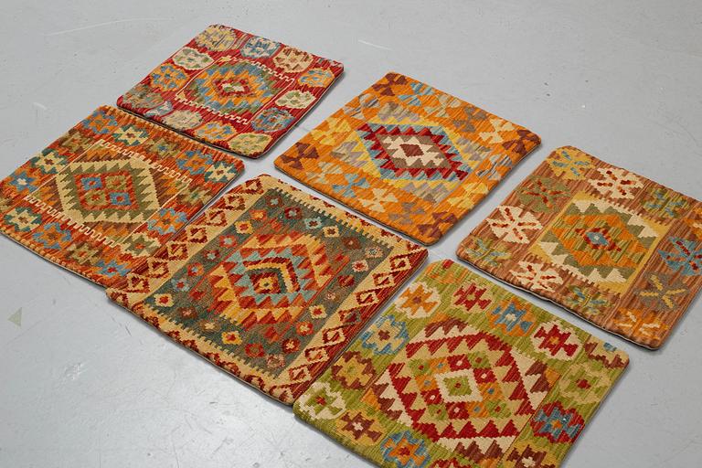 6 kilim cushions, 47 x 47 cm.