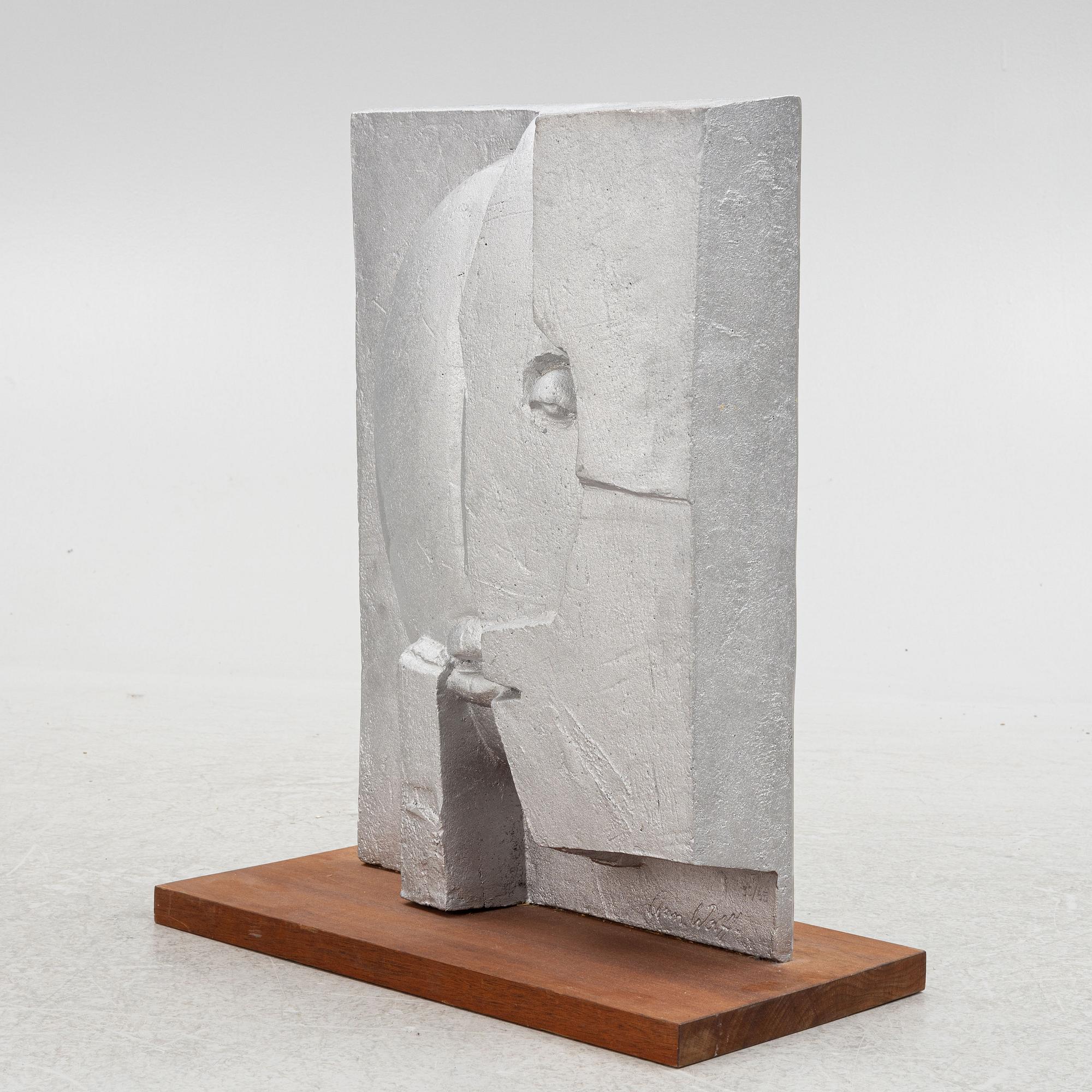 Ann Wolff, "Aluna".