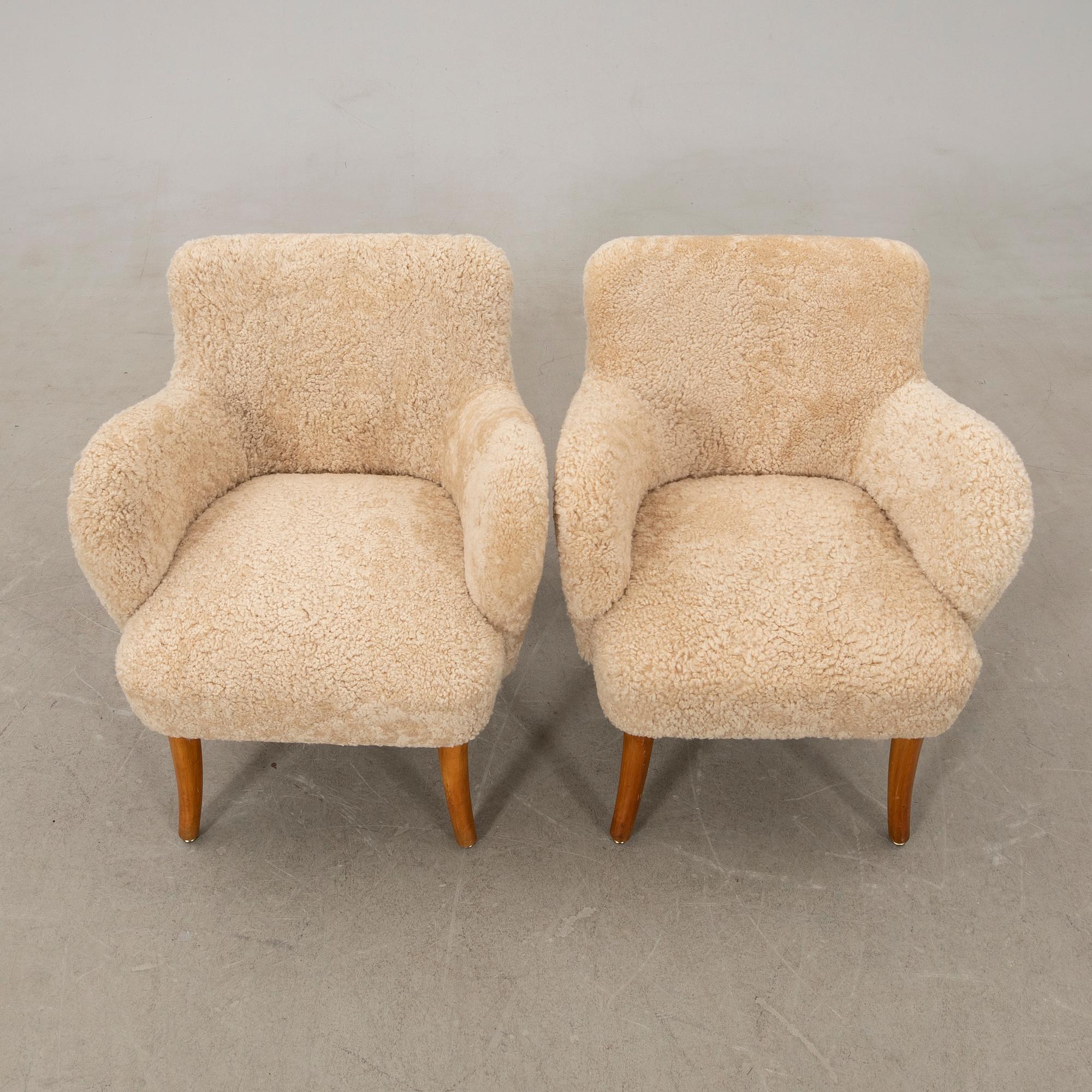 Armchairs, a pair by Asko, Finland, 1940s/50s.