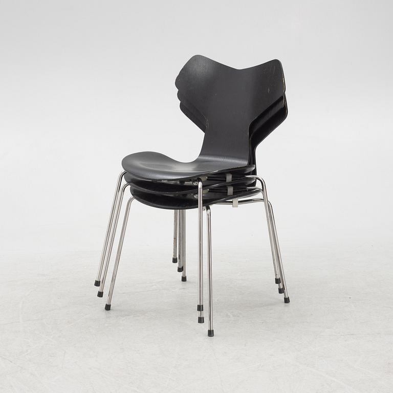 Arne Jacobsen, stolar, 3 st, "Grand Prix", Fritz Hansen, Danmark.