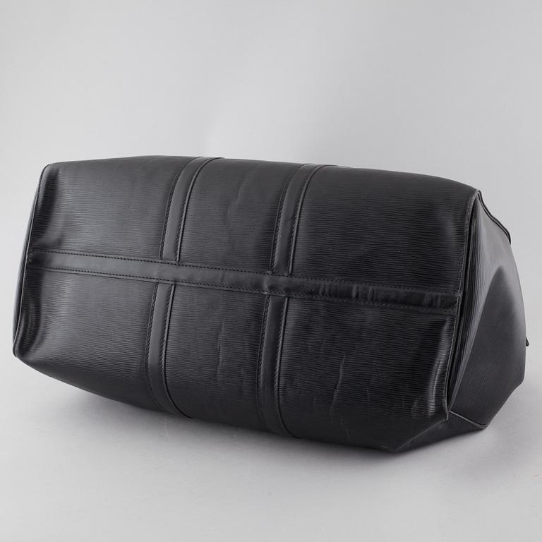 A weekend bag from Louis Vuitton, model "Keepall 50 Epi".