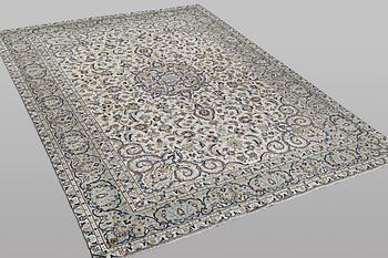 Matta, Kashan, ca 345 x 241 cm.