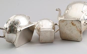 KAFFESERVIS, 3 delar, silver, K Anderson, Stockholm 1911. Vikt ca 931 gram.